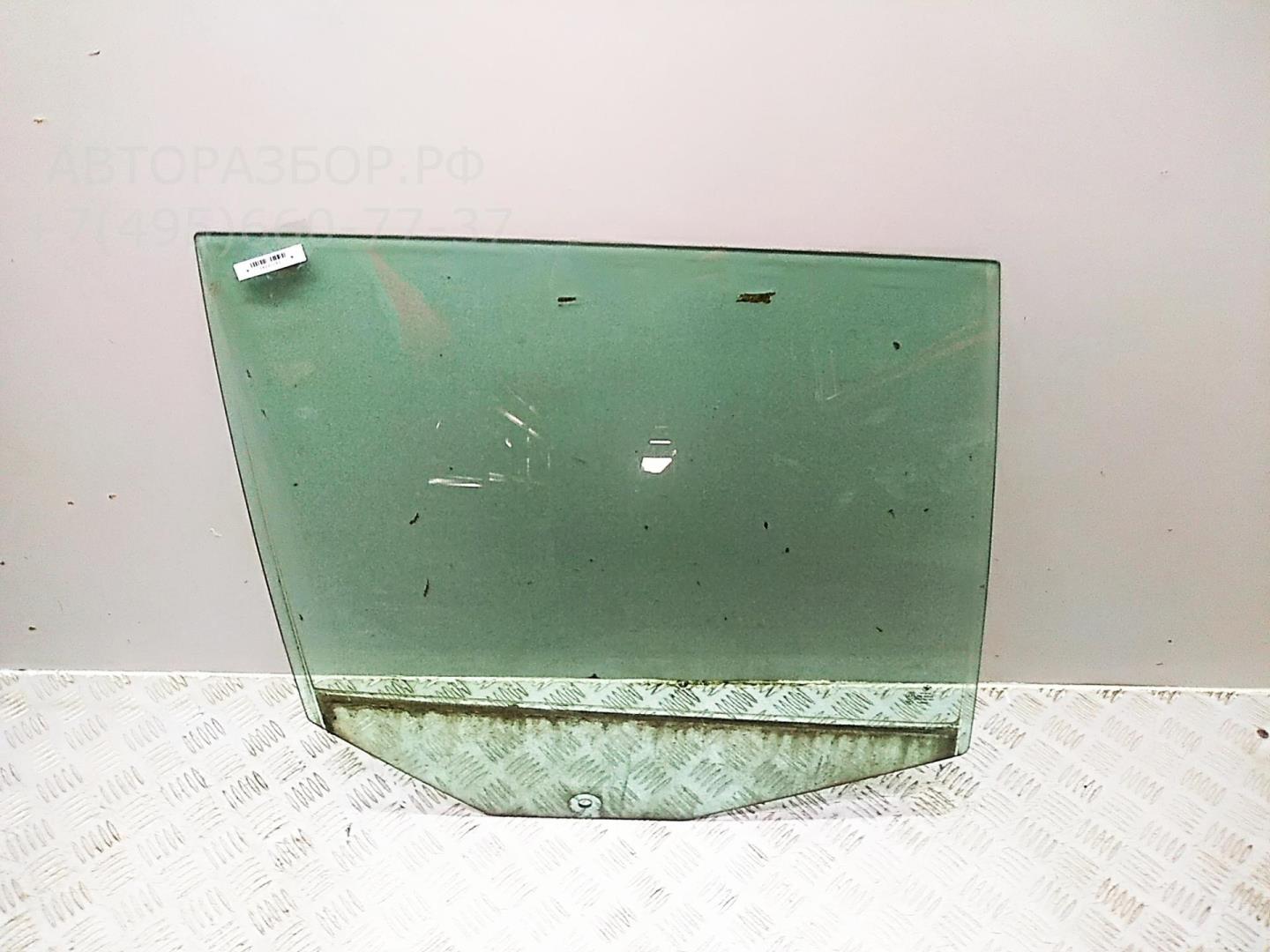 Стекло двери задней правой