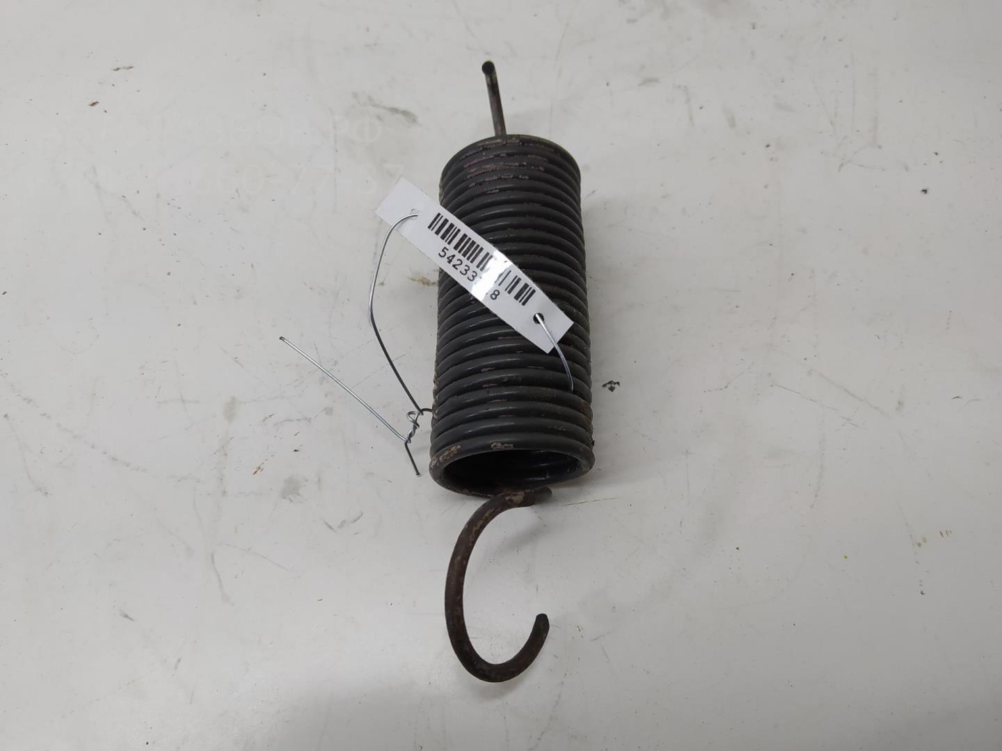 Пружина крышки багажника правая