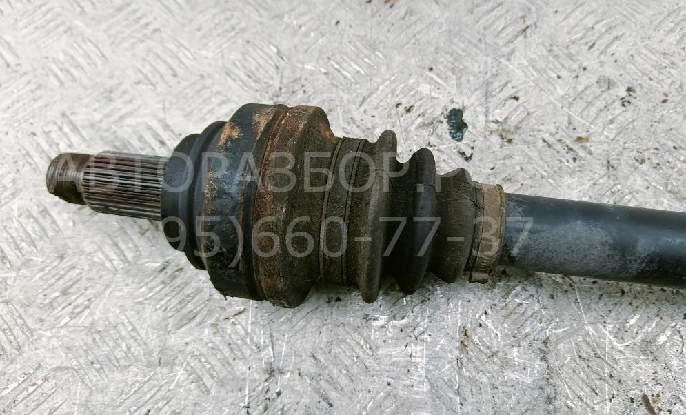 Полуось задняя