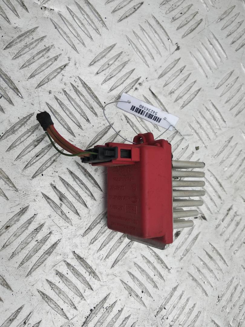 Резистор отопителя