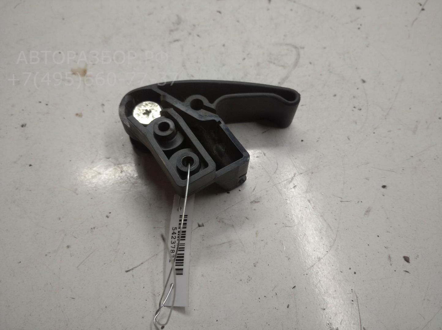 Ручка открывания капота