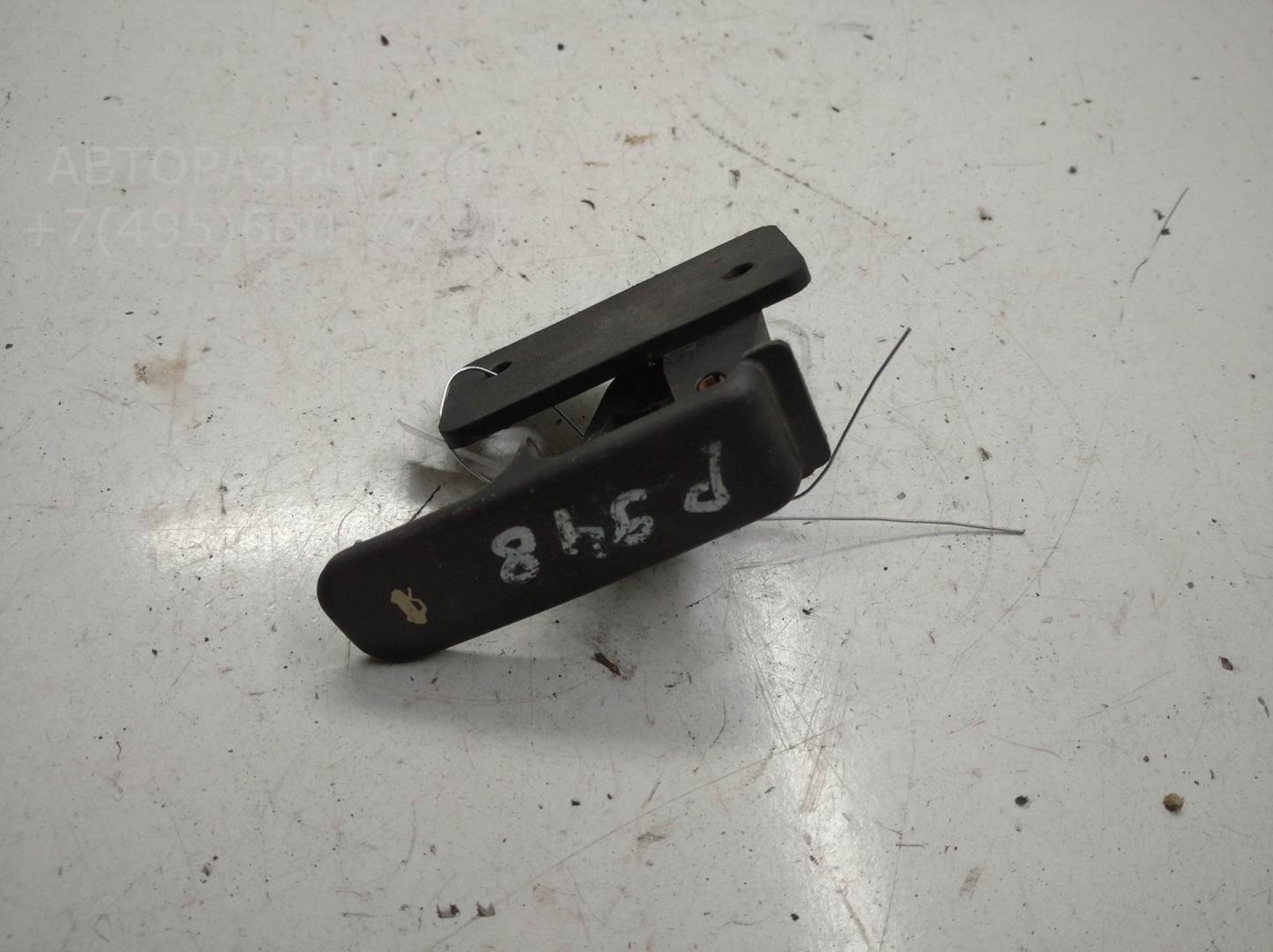 Ручка открывания капота