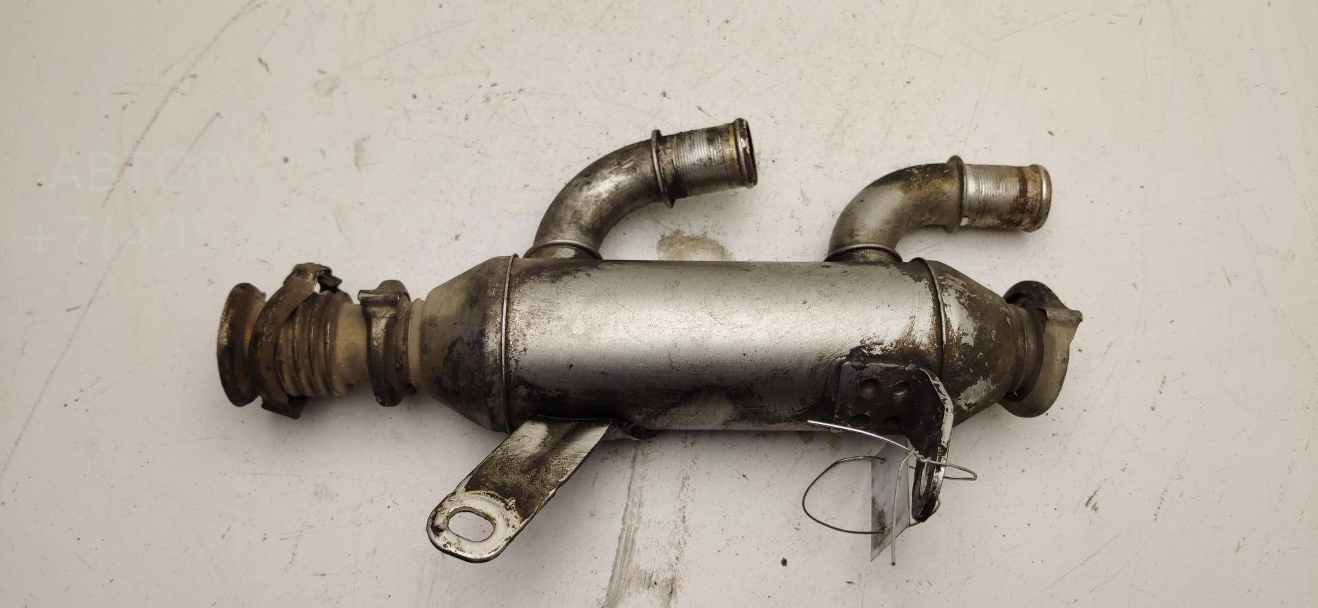 Тройник вентиляции картерных газов