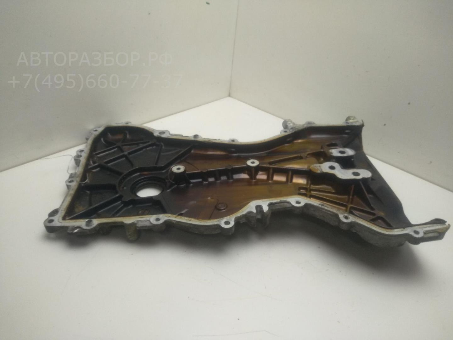 Крышка двигателя передняя
