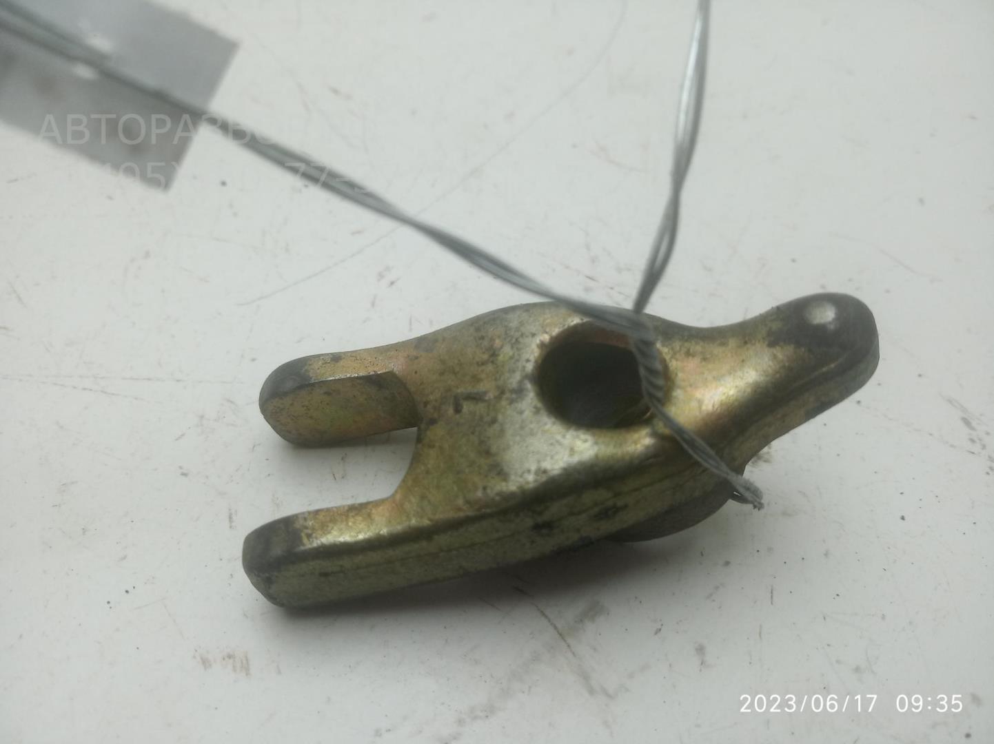 Кронштейн форсунки