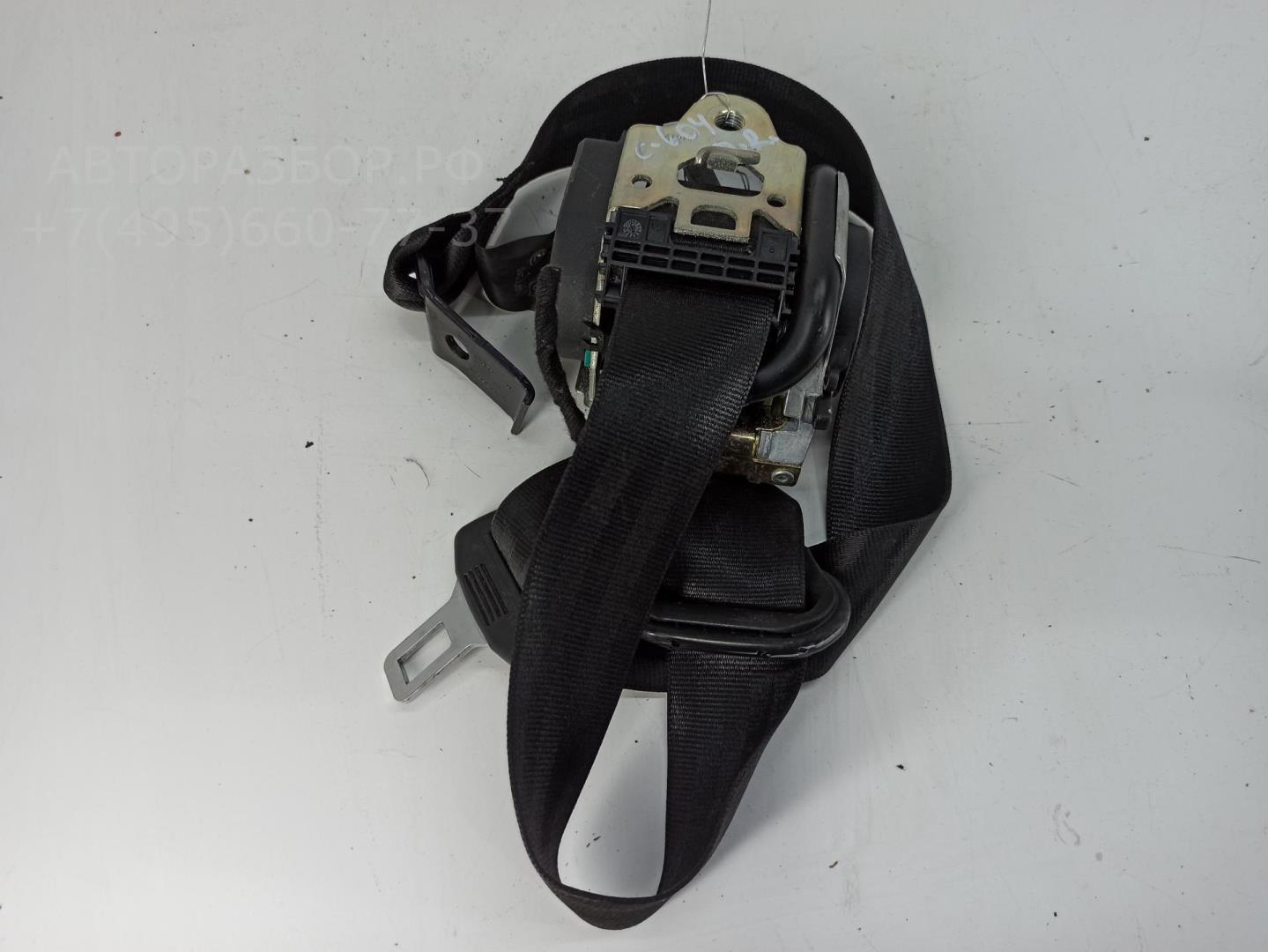 Ремень безопасности с пиропатроном