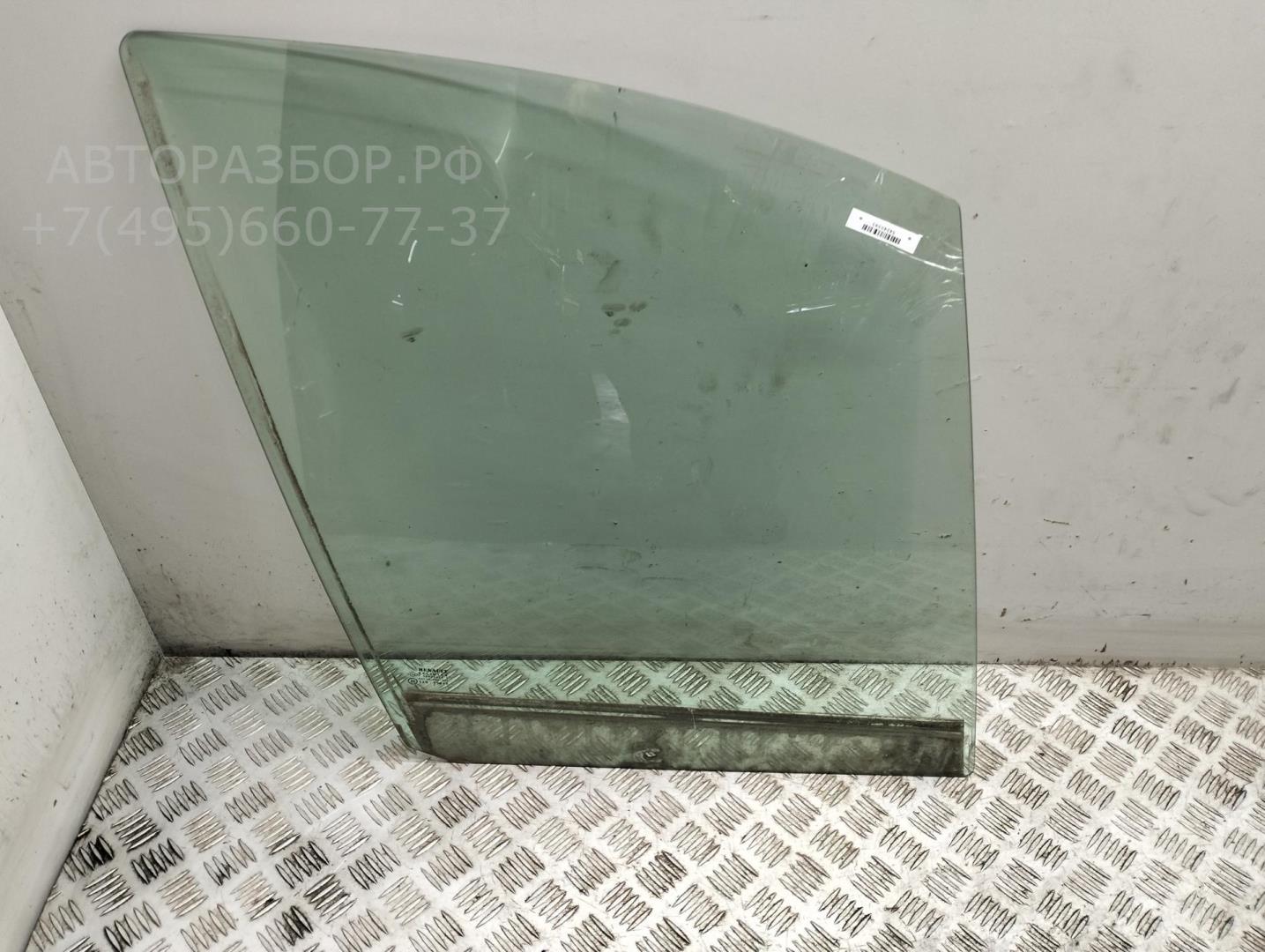 Стекло двери передней правой