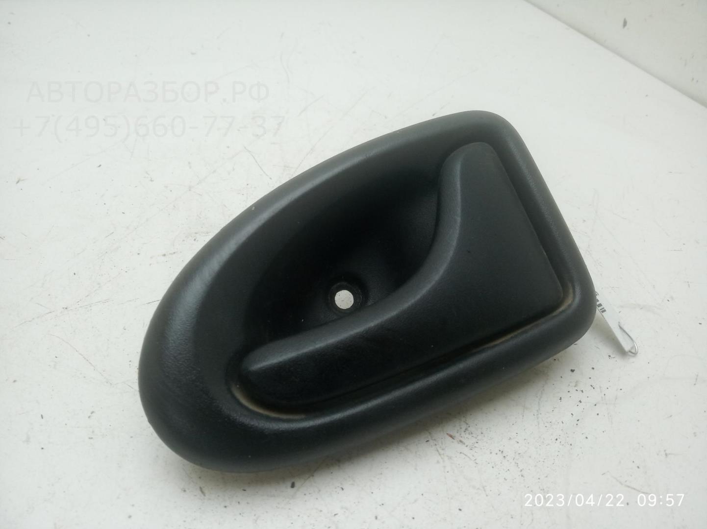 Ручка двери передней внутренняя правая