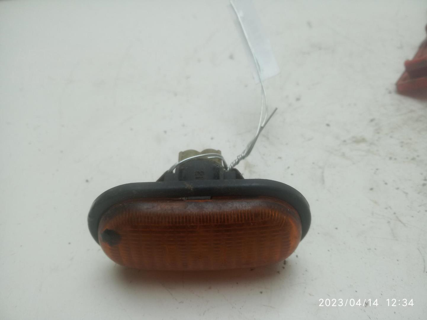 Указатель поворота правый