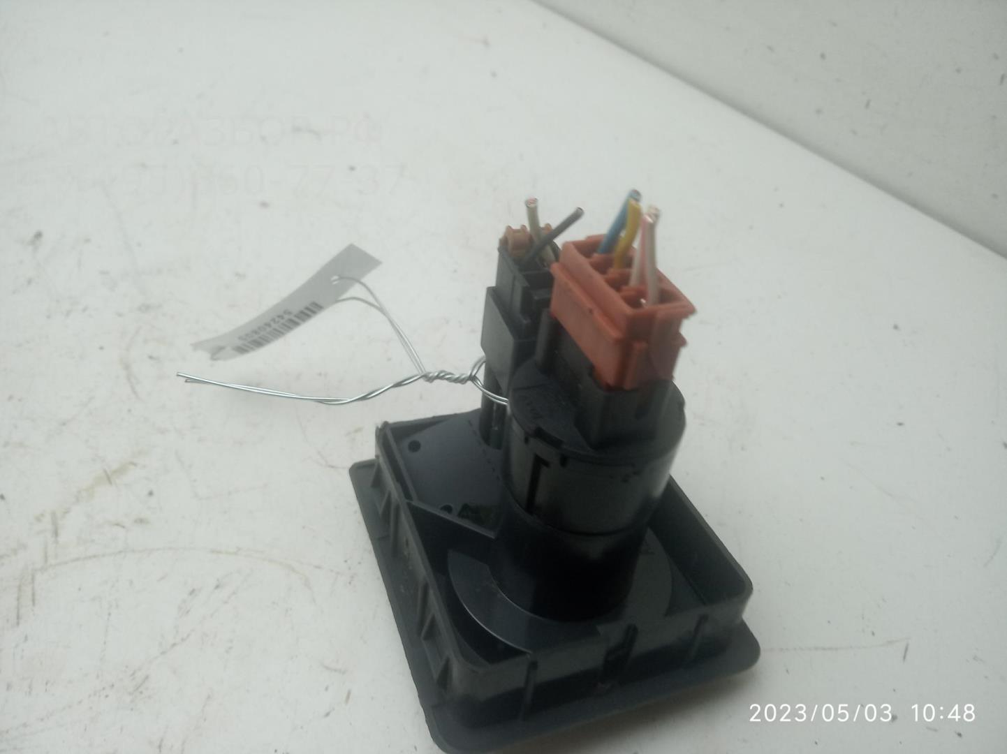 Переключатель света фар