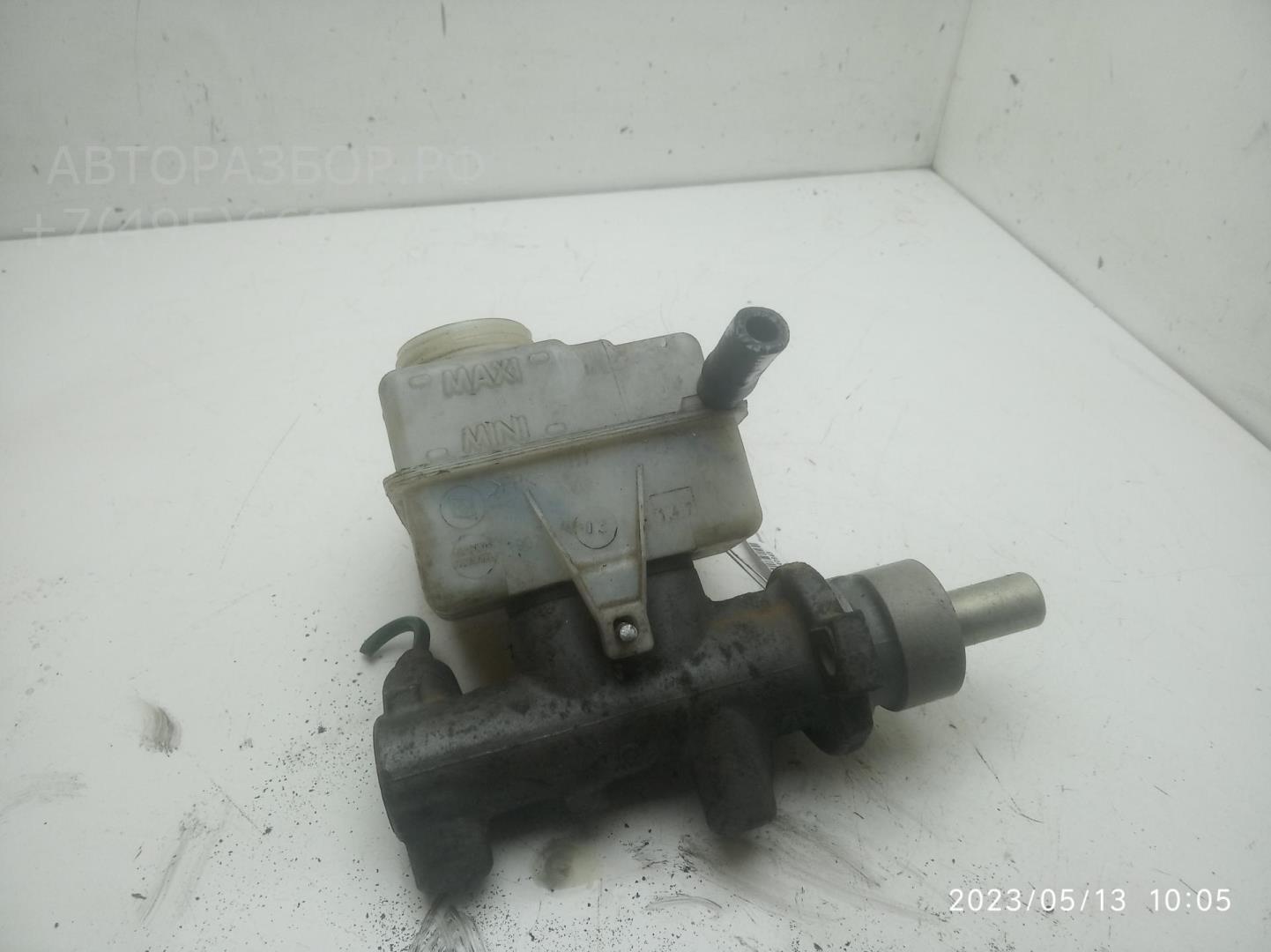 Цилиндр тормозной главный