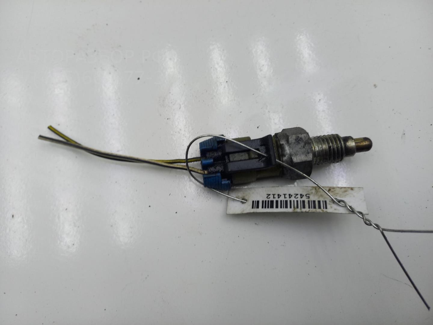 Датчик включения заднего хода