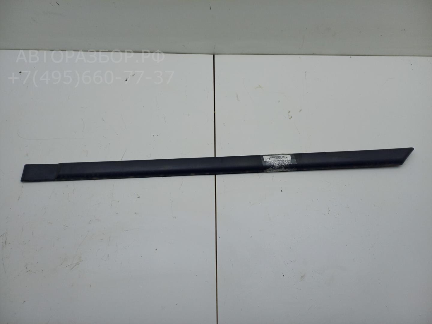 Накладка двери задней левой