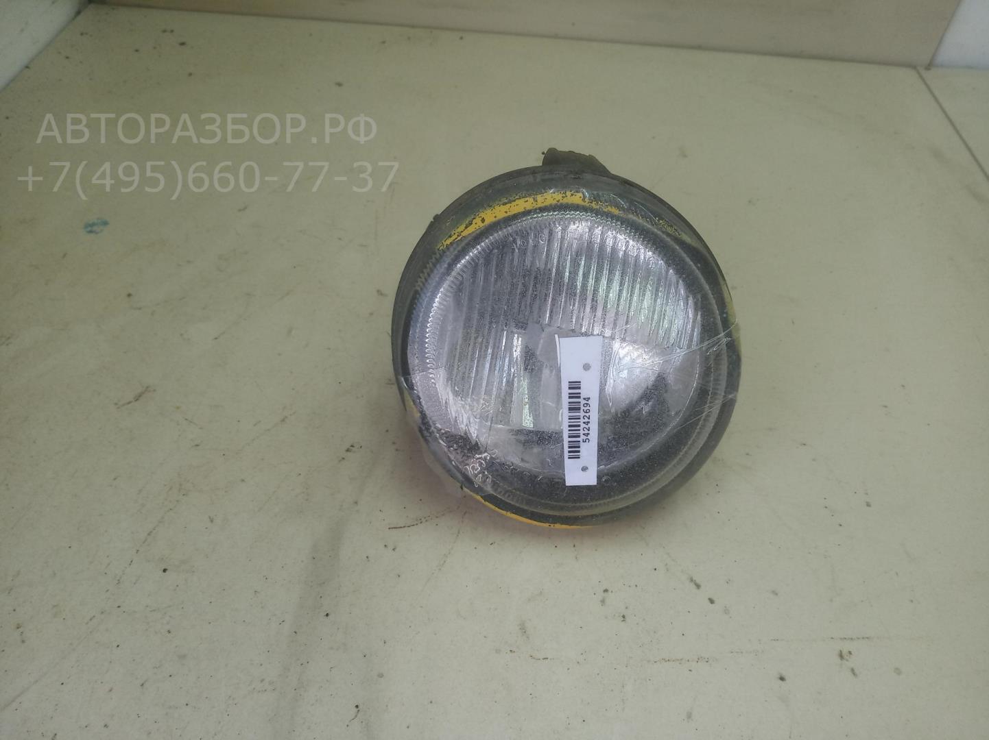 Фара противотуманная левая