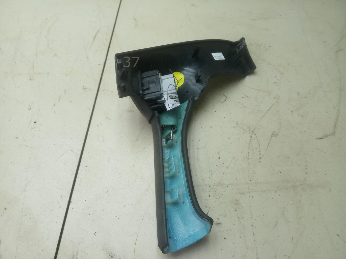 Кнопка стеклоподъемника