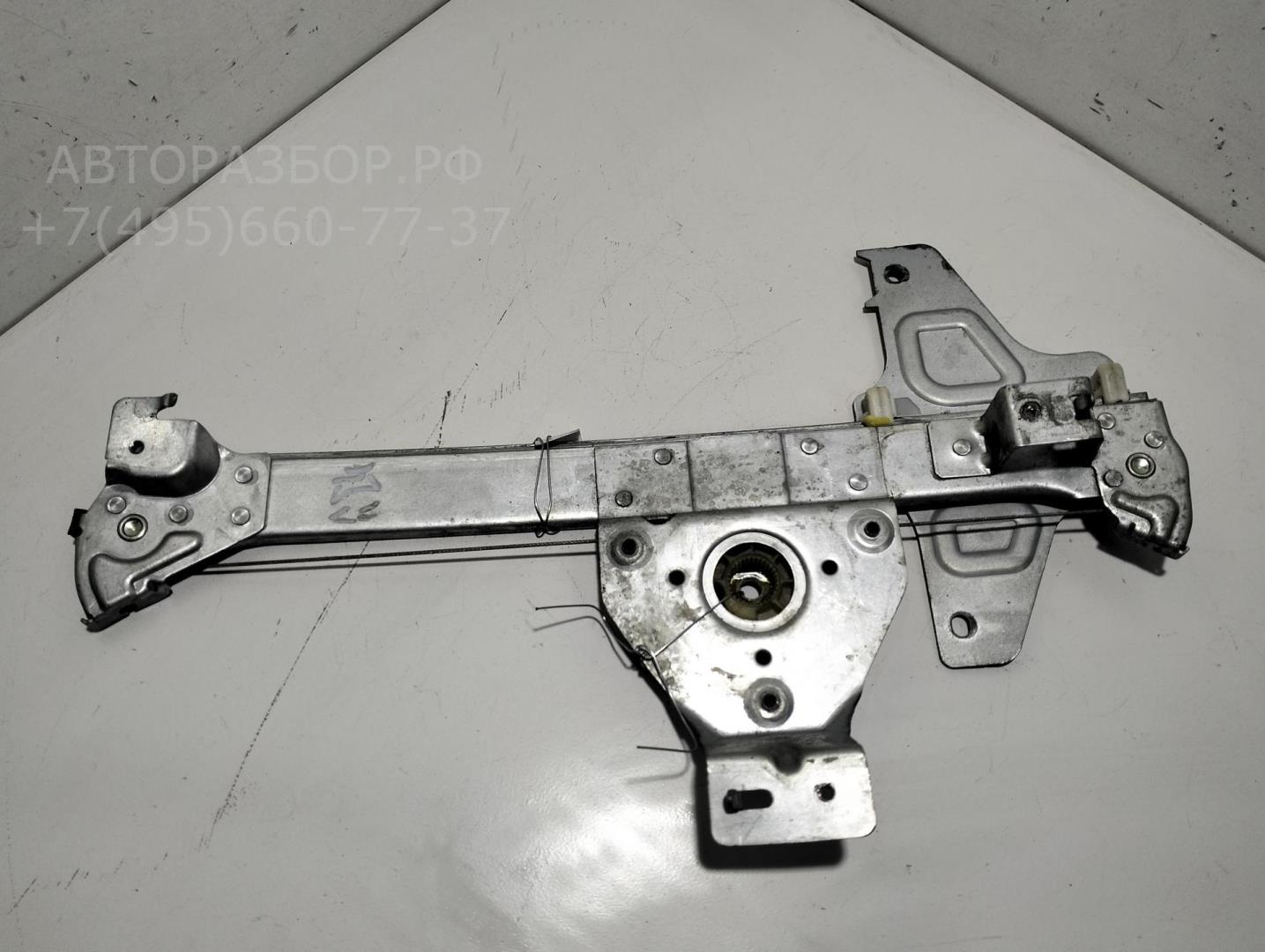 Стеклоподъемник электр. задний правый