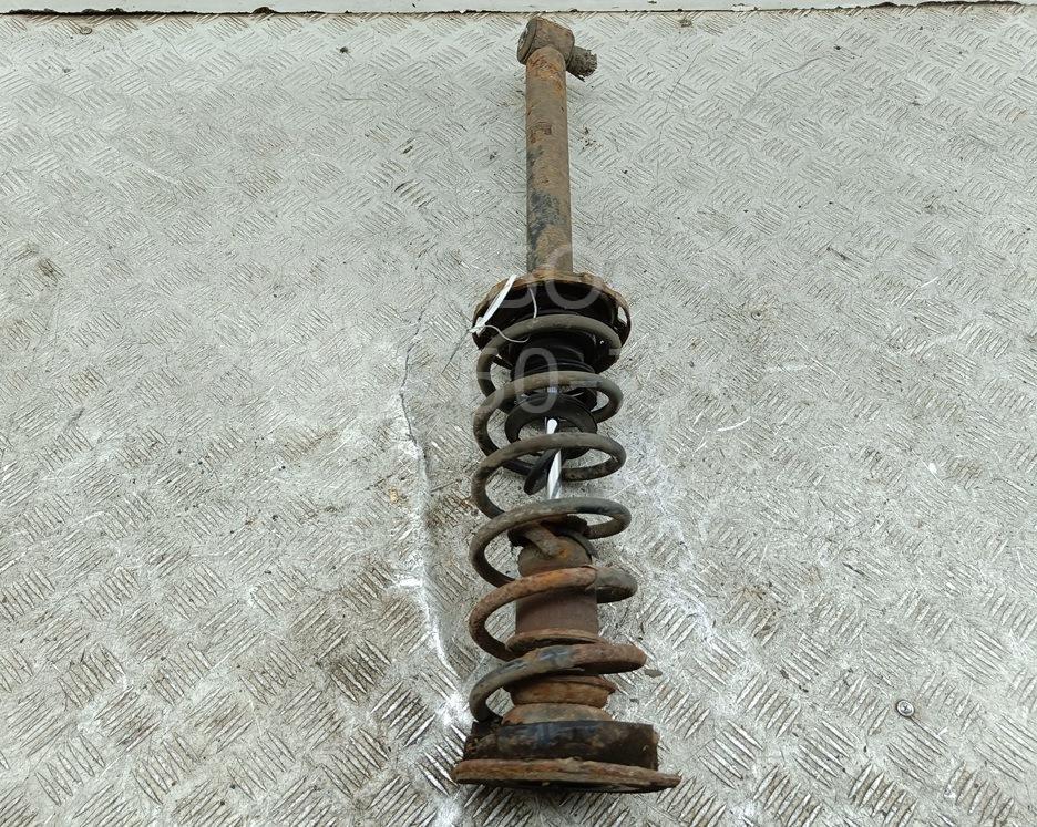 Амортизатор задний правый