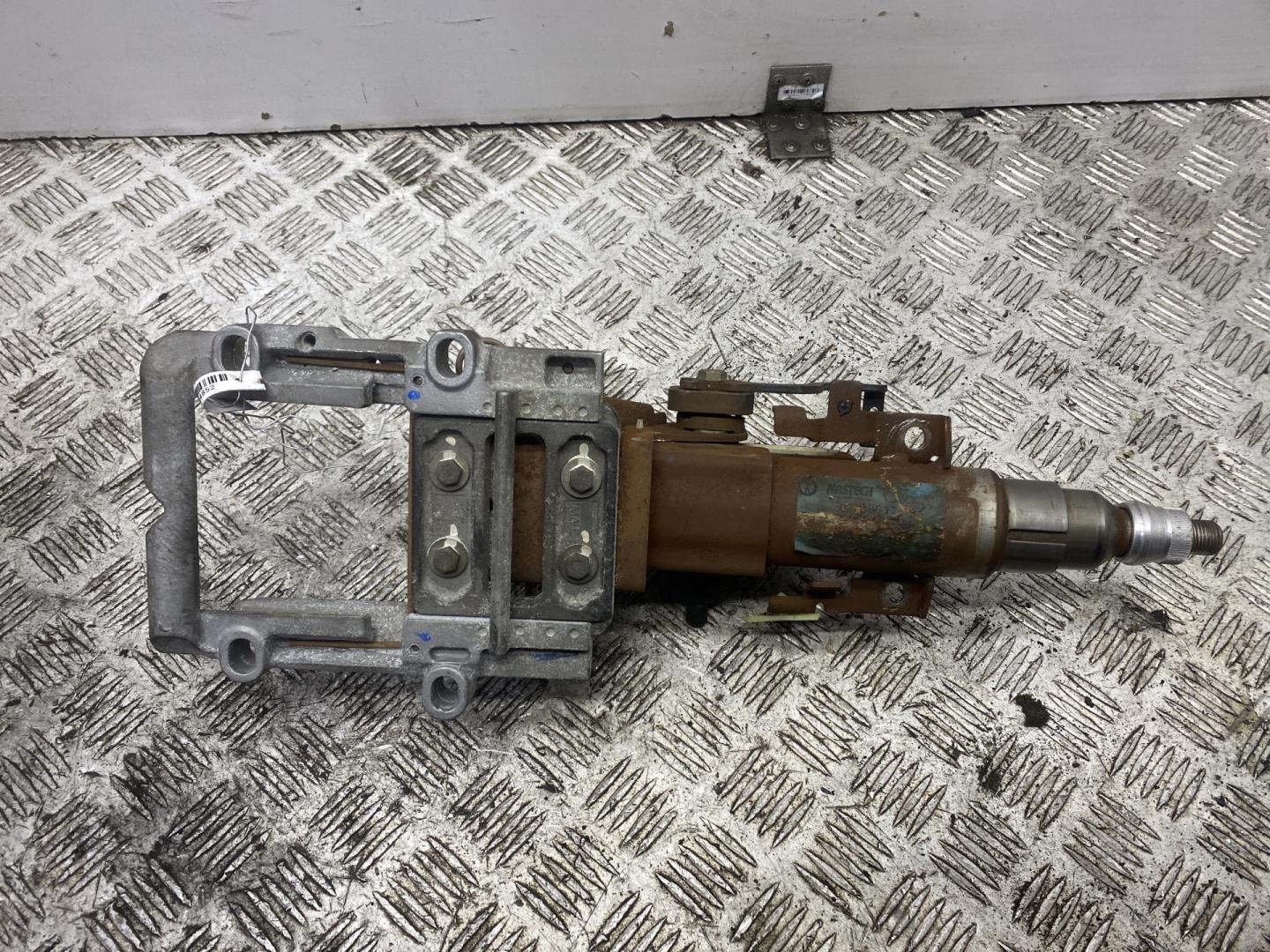 Колонка рулевая