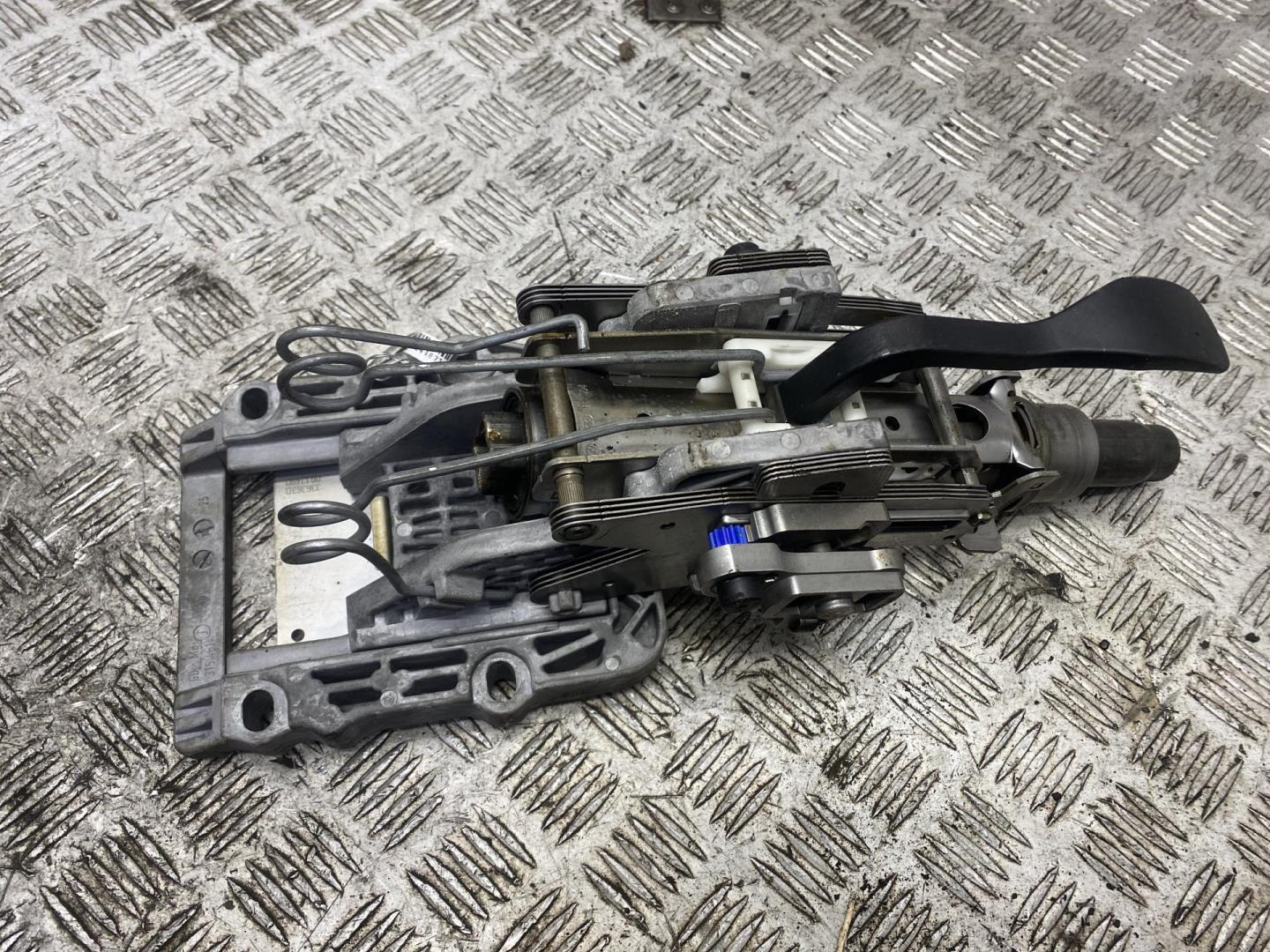 Колонка рулевая