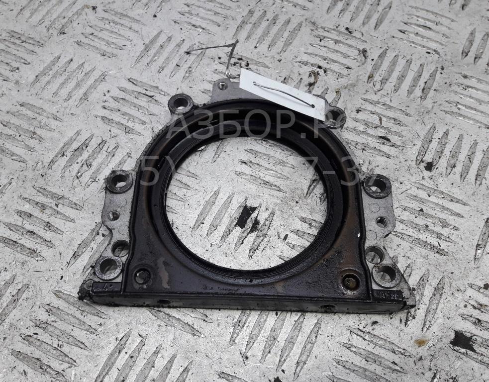 Крышка двигателя