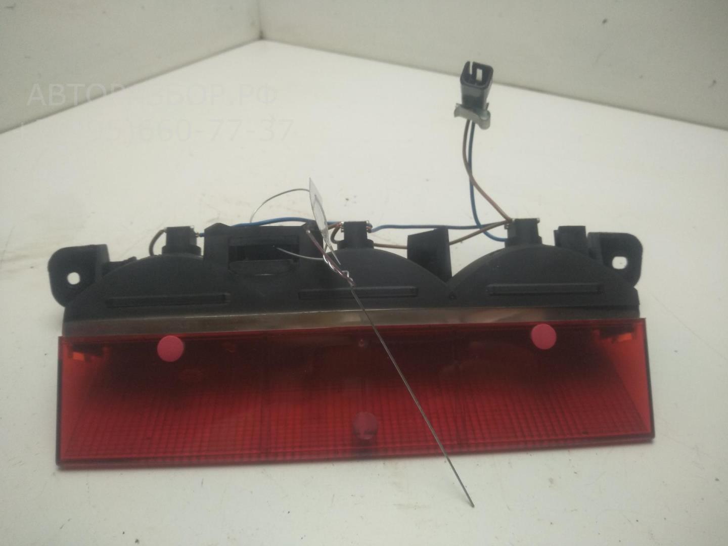 Фонарь задний (стоп сигнал)