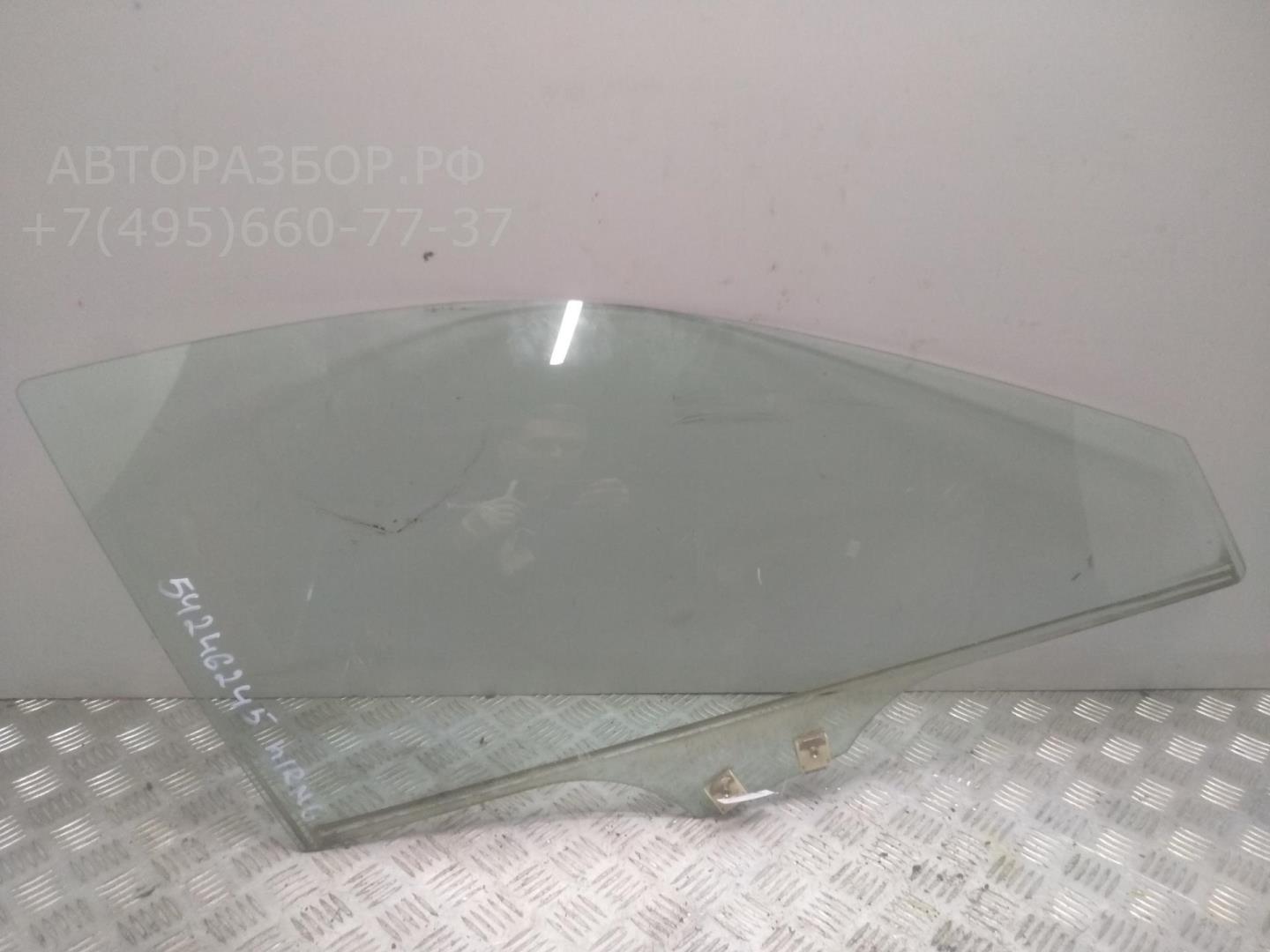 Стекло двери передней правой