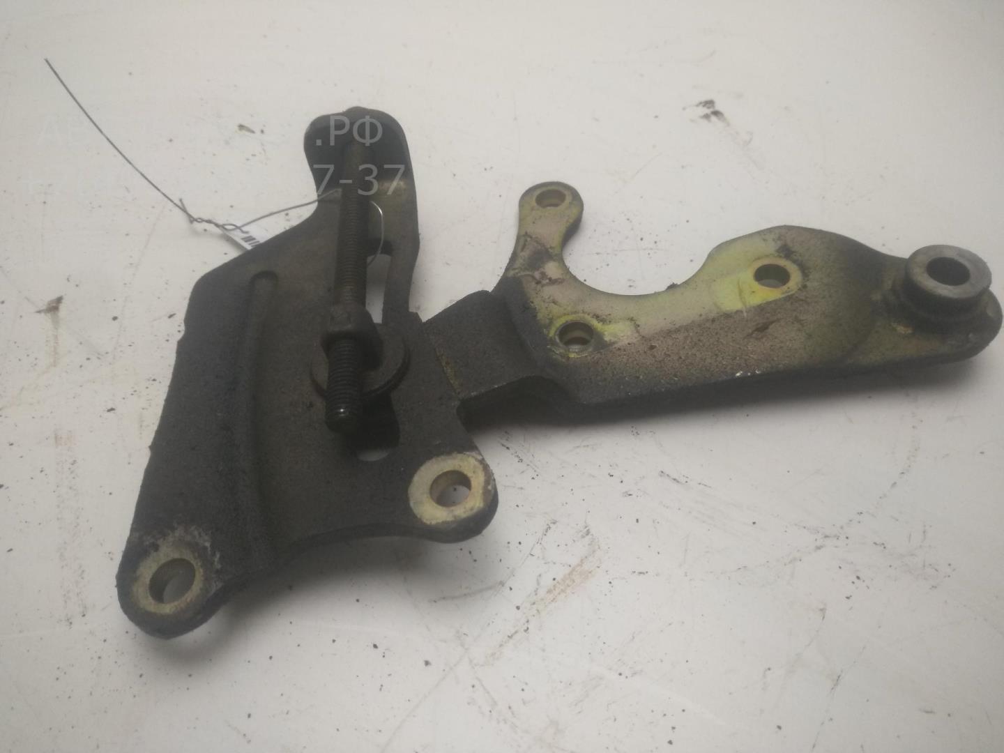 Механизм натяжения ремня ГРМ