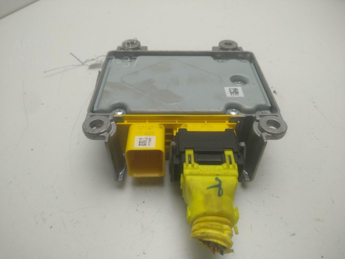 Блок управления подушек безопасности (AIR BAG)