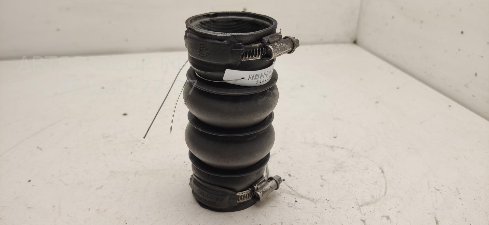 Патрубок интеркулера