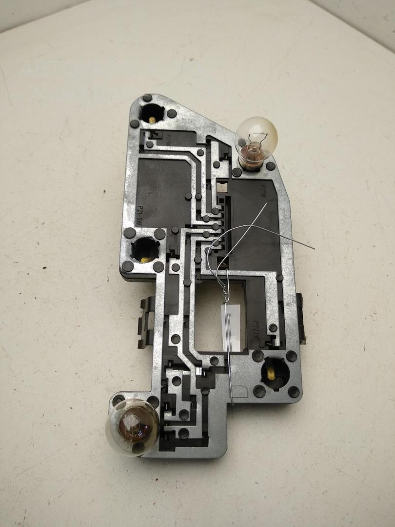 Плата заднего фонаря правого