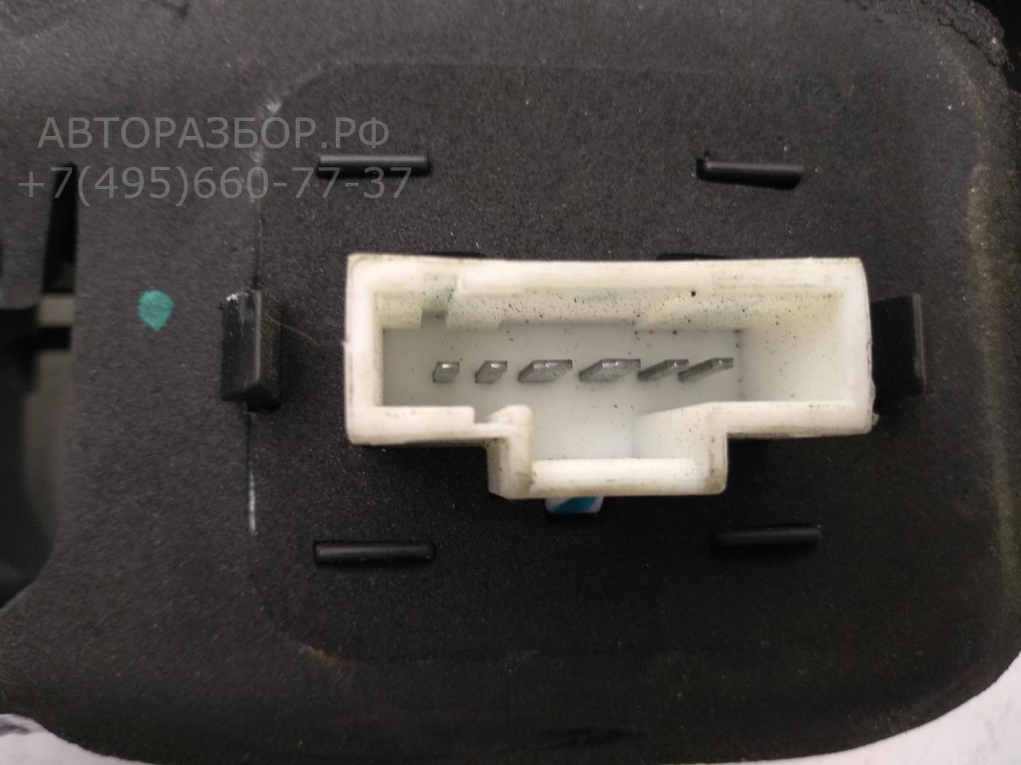 Плата заднего фонаря правого