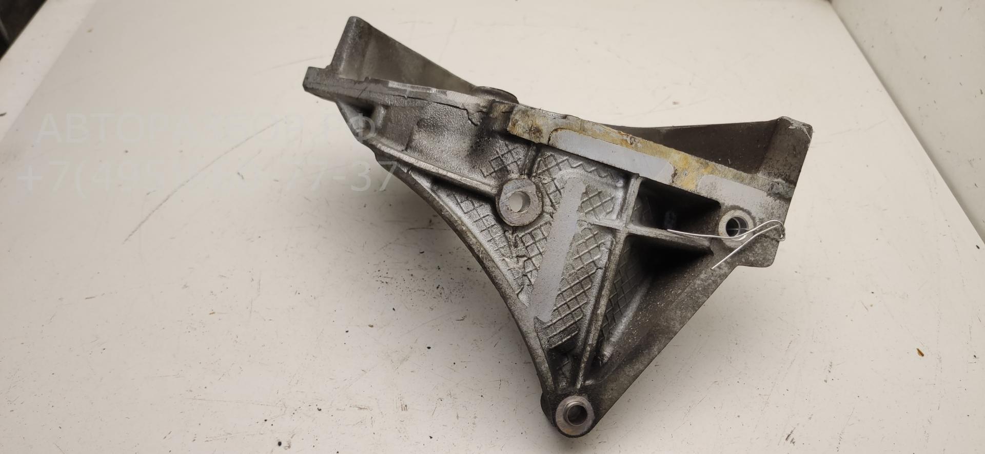 Кронштейн ТНВД