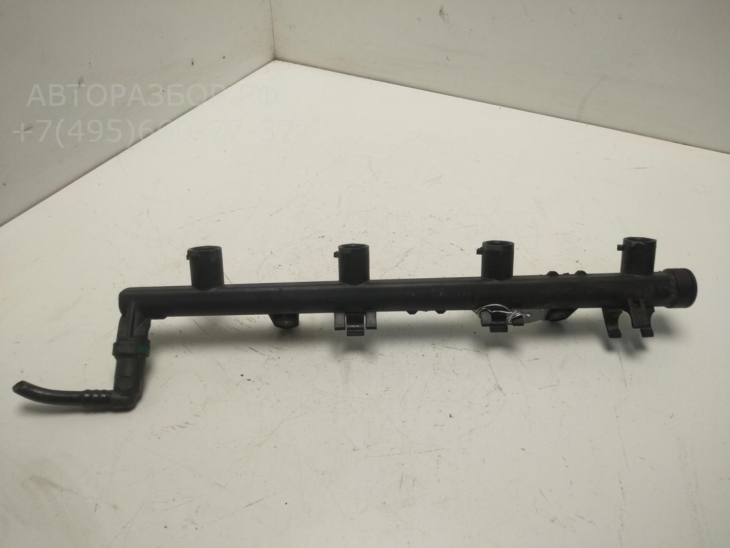 Рейка топливная (рампа)