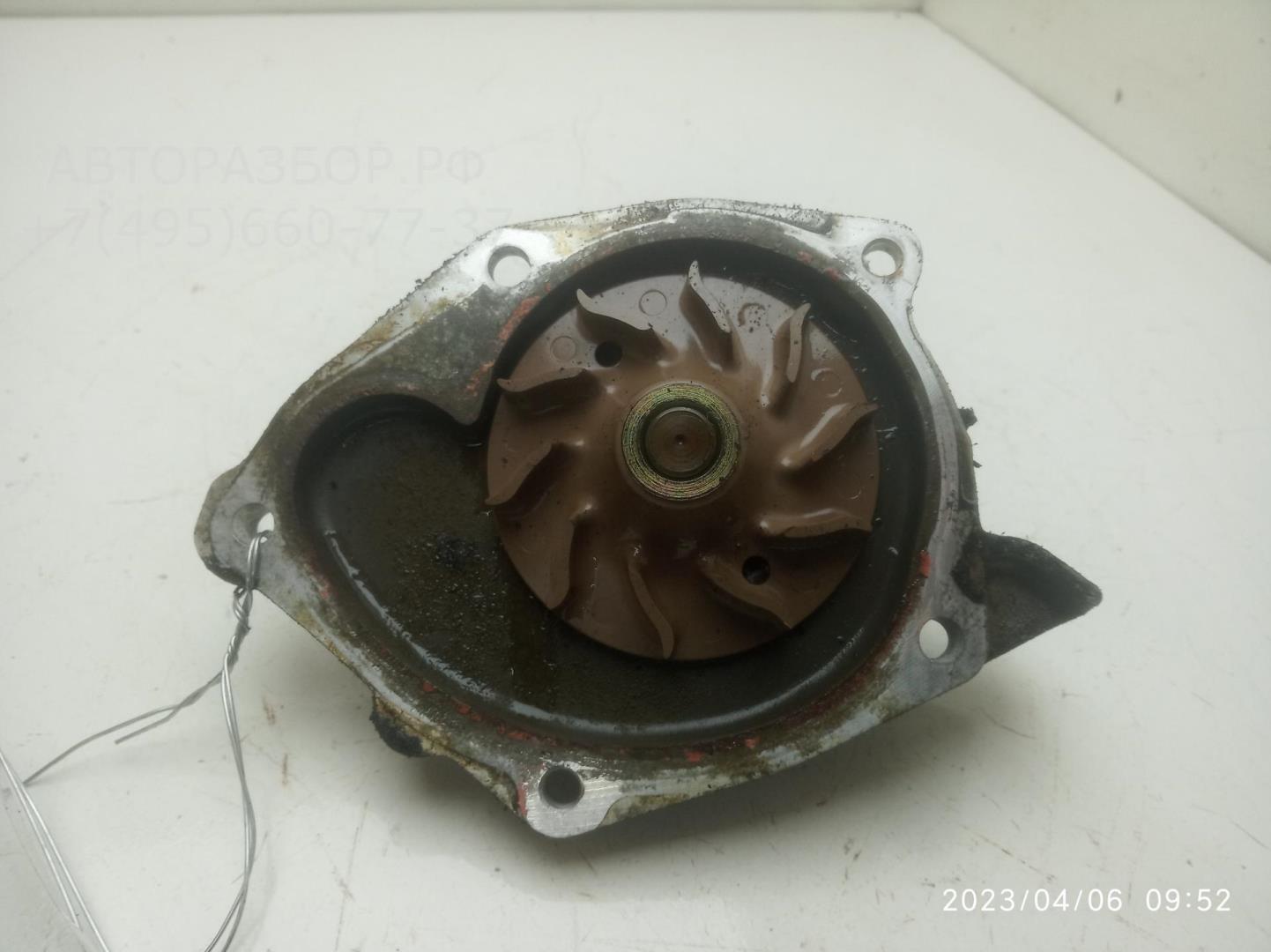 Насос водяной (помпа)