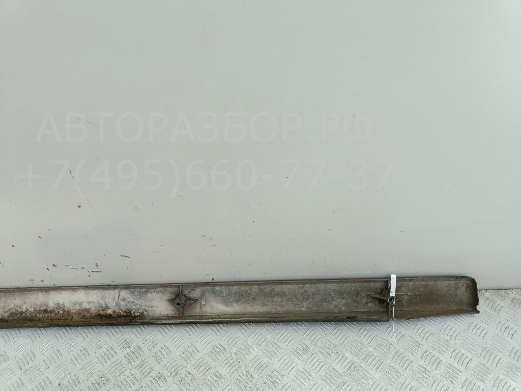 Молдинг крыши правый