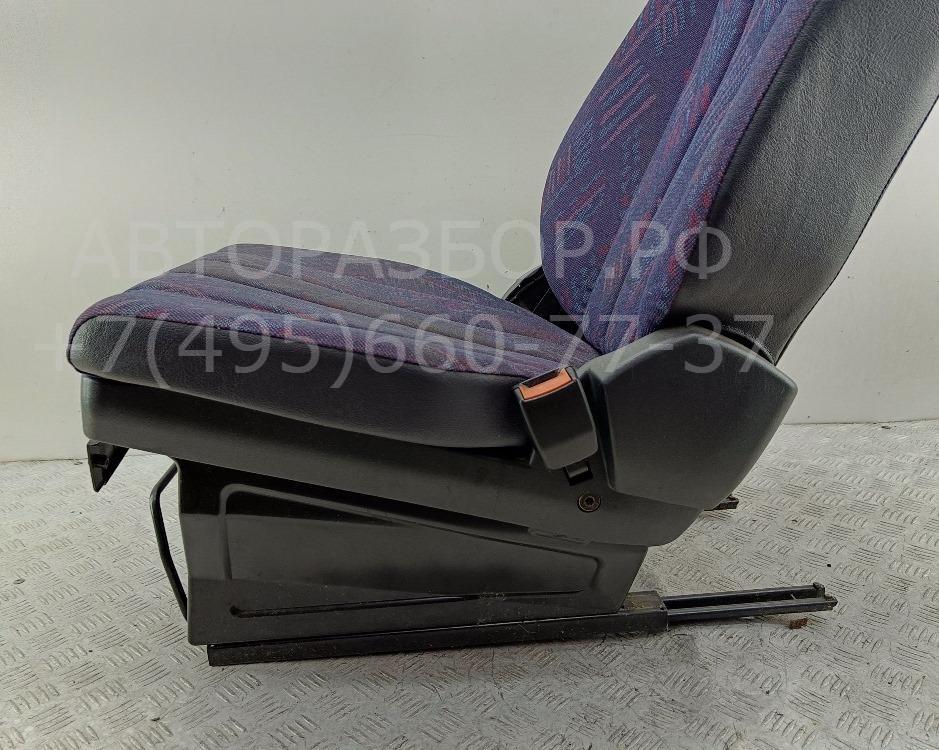 Сиденье переднее правое