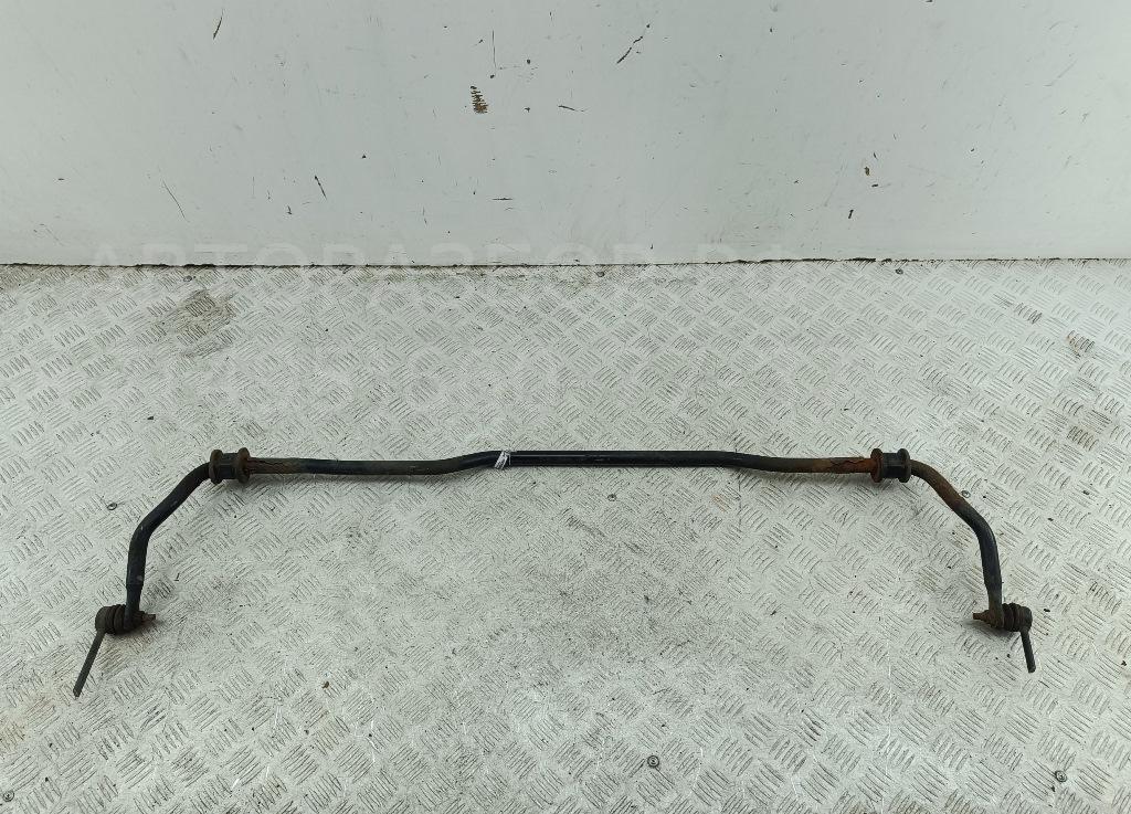 Стабилизатор передний