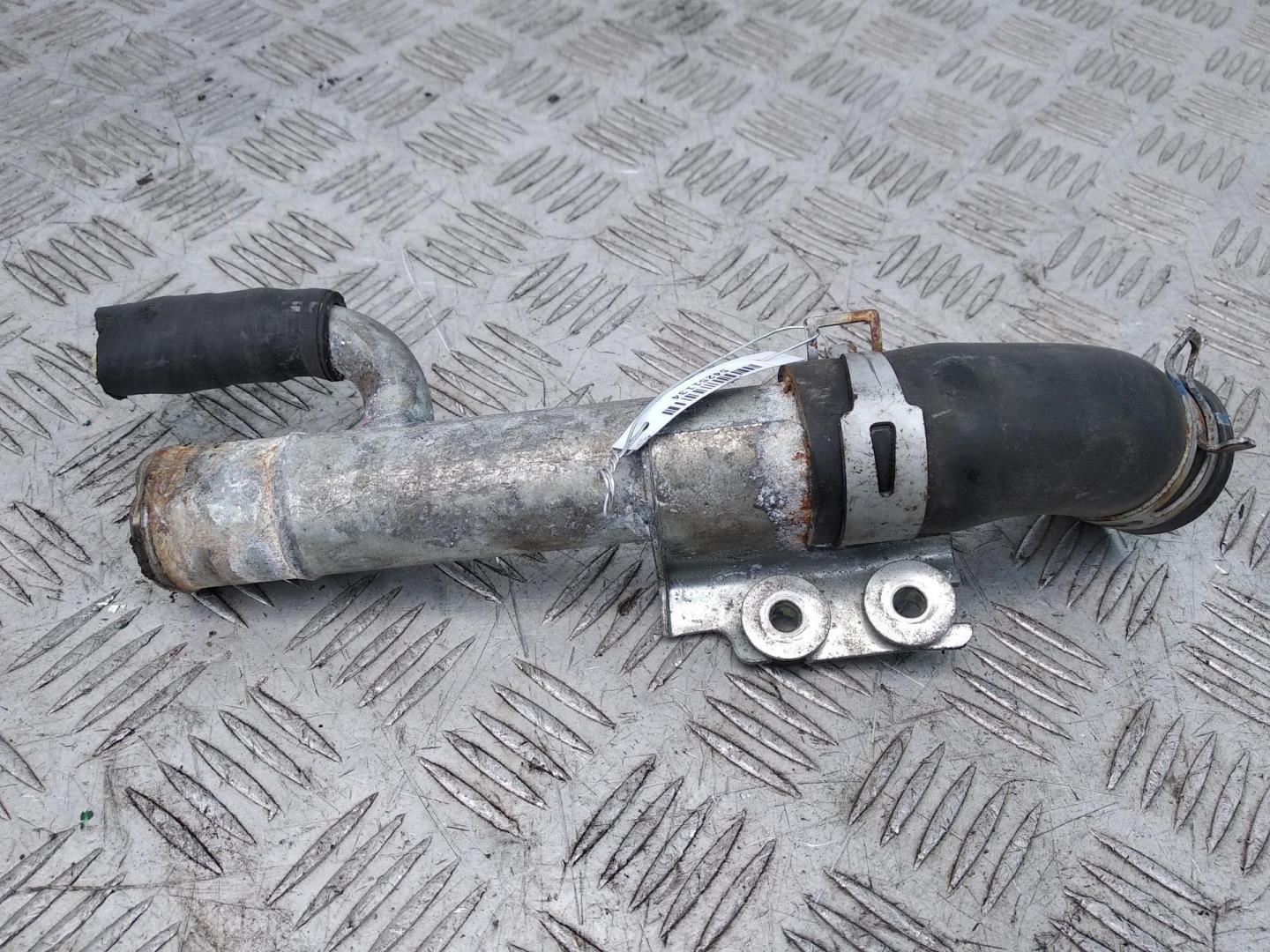 Трубка системы охлаждения