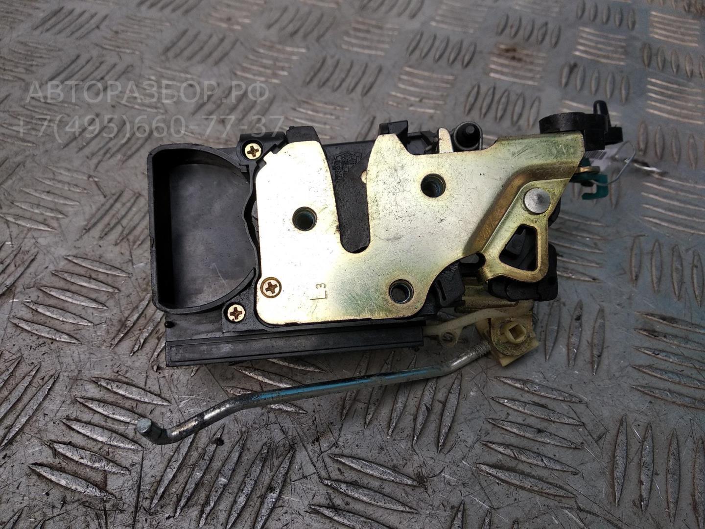 Замок двери задней левой