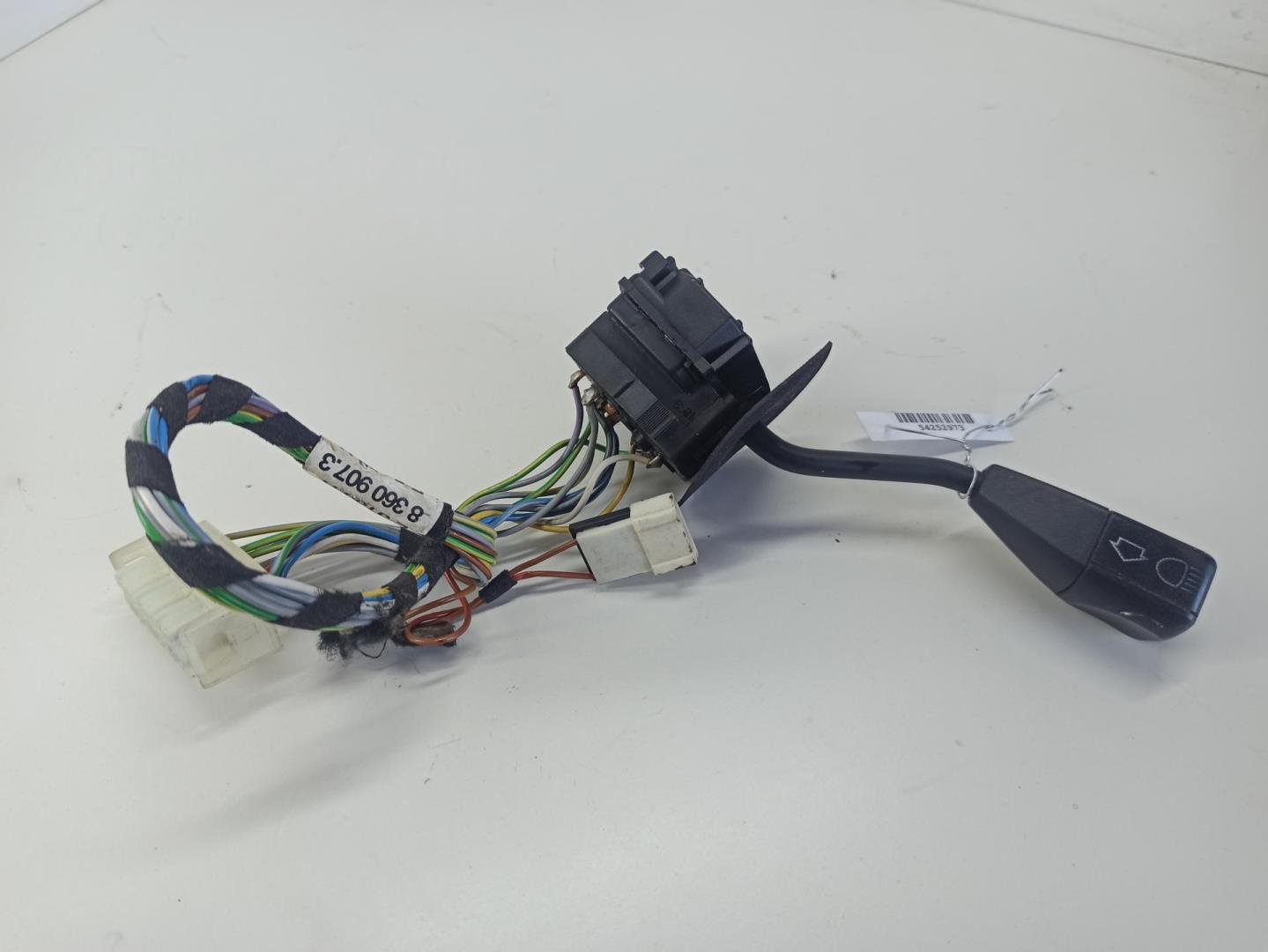 Переключатель поворотов подрулевой