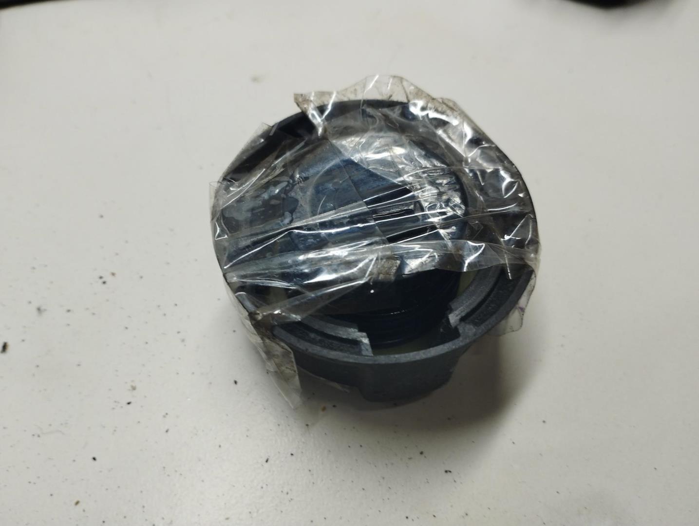 Крышка расширительного бачка для Partner Tepee(B9) 2008>