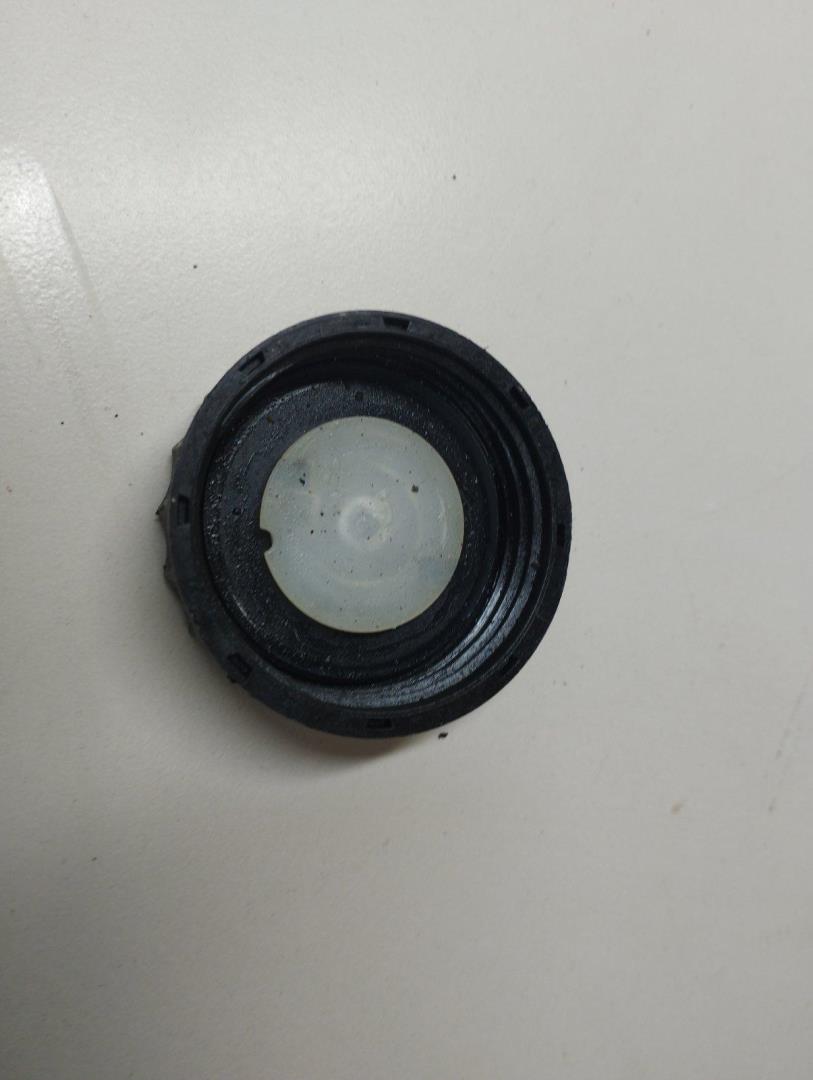 Крышка бачка тормозной жидкости