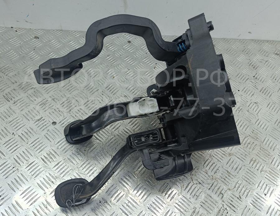 Блок педалей