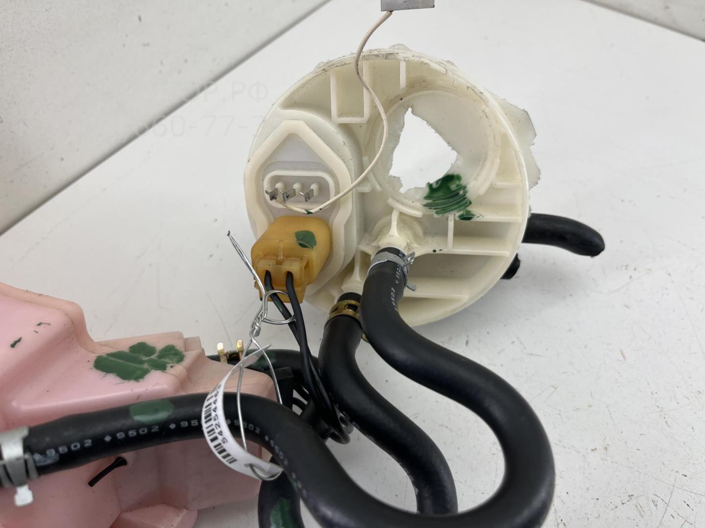 Насос топливный электрический