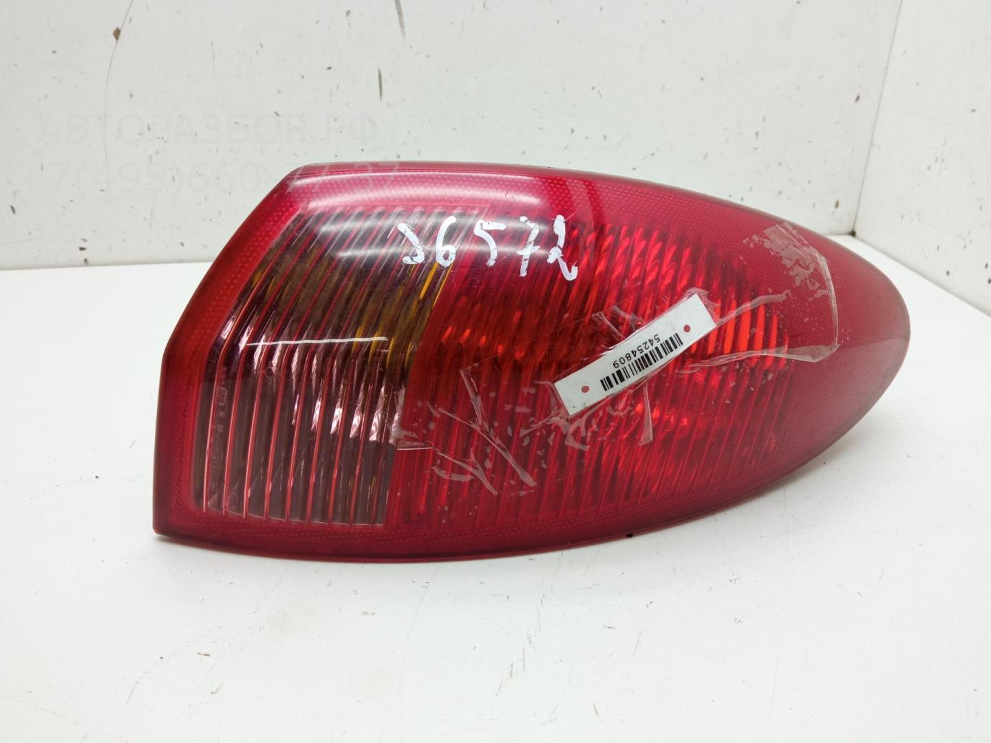 Фонарь задний правый