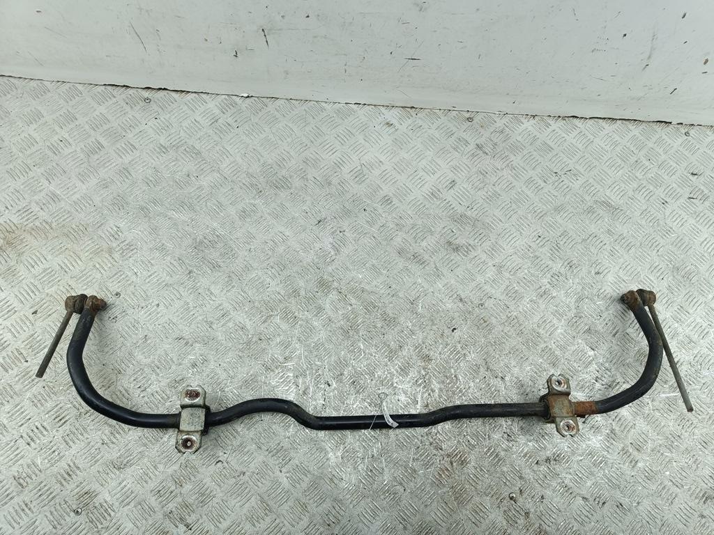 Стабилизатор передний