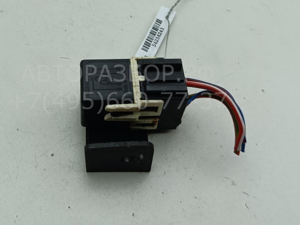 Реле топливного насоса