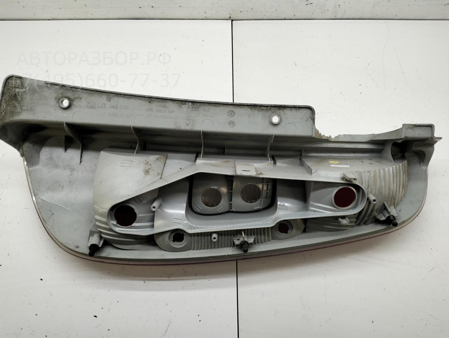 Фонарь задний левый