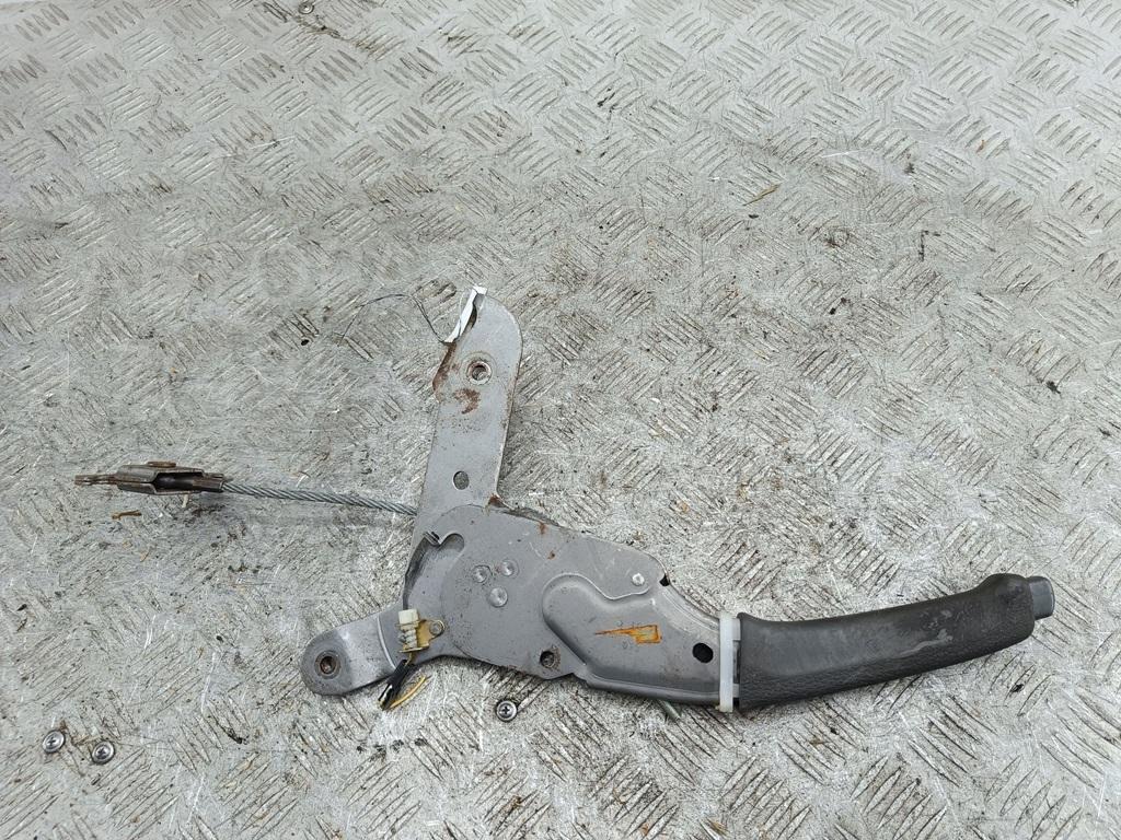 Рычаг стояночного тормоза