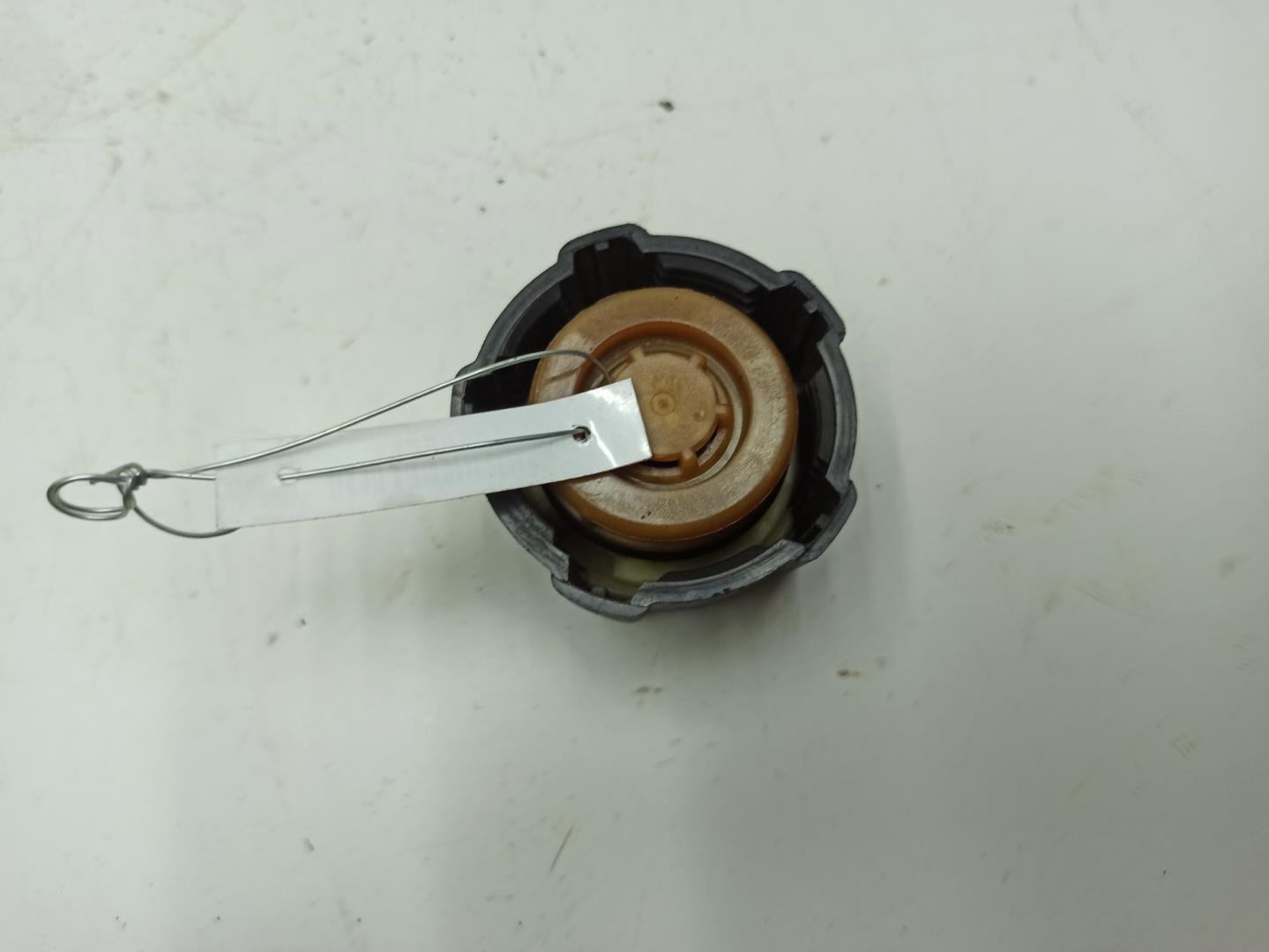 Крышка расширительного бачка